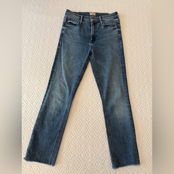 MOTHER High Rise Dazzler Crop Fray Jeans Size 26 - Picture 5 of 8